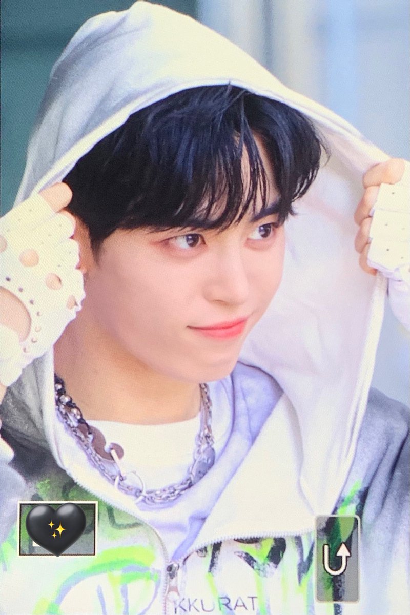 HBO831's tweet photo. 240413 일일팬매

🖤✨오늘의 엔딩요정✨🖤

#NOWADAYS #나우어데이즈
#HYEONBIN #현빈 #김현빈 https://t.co/vtobnwZfQF