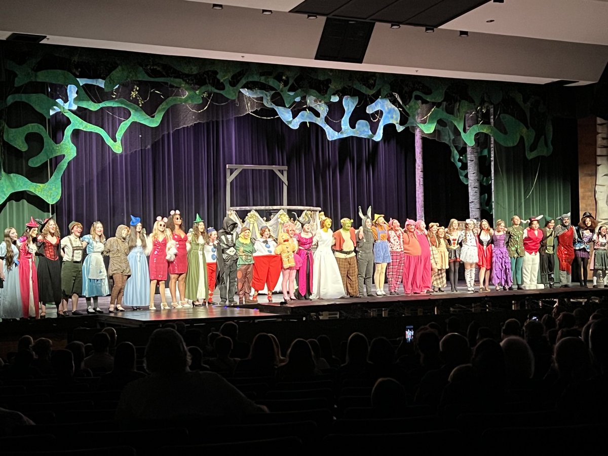 The arts in ⁦@SVVSD⁩ are thriving. ⁦⁦@NiwotHS⁩ production of the musical Shrek is outstanding in every way. A must see show. Bravo! #stvrainstorm ⁦@SVVSDsupt⁩ ⁦@SVVSDdeputy⁩ ⁦@goSVVSD⁩ ⁦@SvvsdSchuh⁩