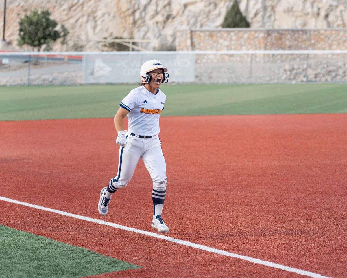 UTEPSoftball tweet picture