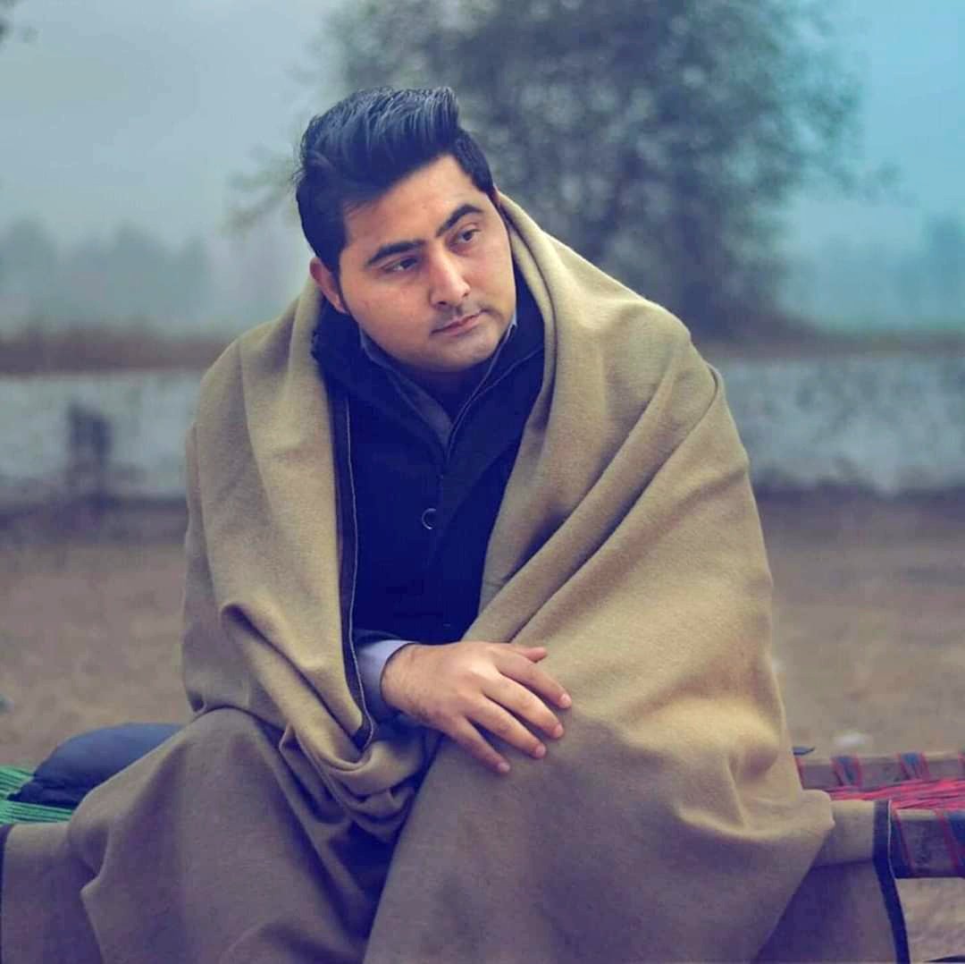 7 yrs ago today #MashalKhan a bright student lynched by his own university fellows in KPK. But we didn't learn. The same madness is still going on. Our future is dark until we repeal inhuman blasphemy laws that provide a favorable atmosphere for such tragedies. #NeverForget