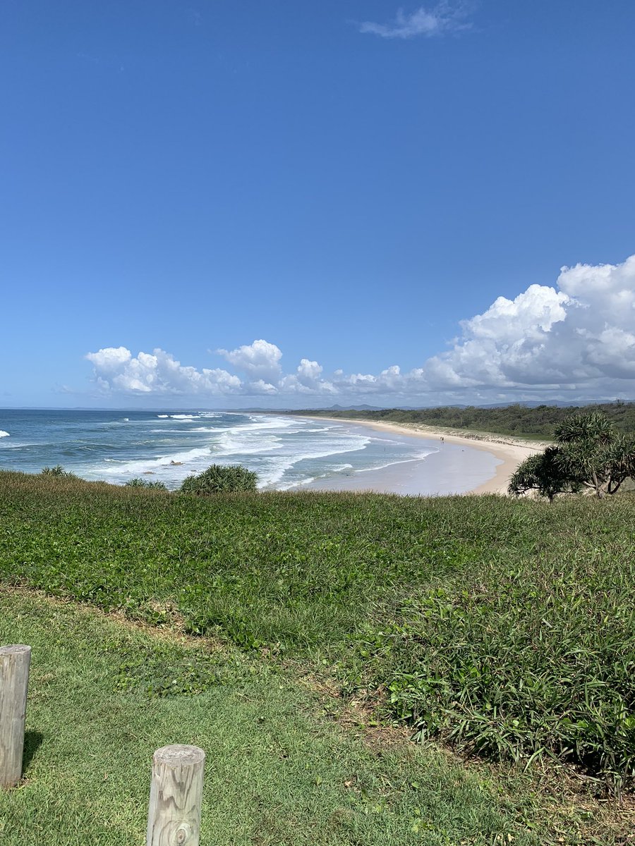 Hastings Point. ♥️ Xmas holiday spot for years. Look at those miles of untouched beach north & south. Some billionaire will already be wondering who he’ll have to bribe to build his monstrosity and ruin this.