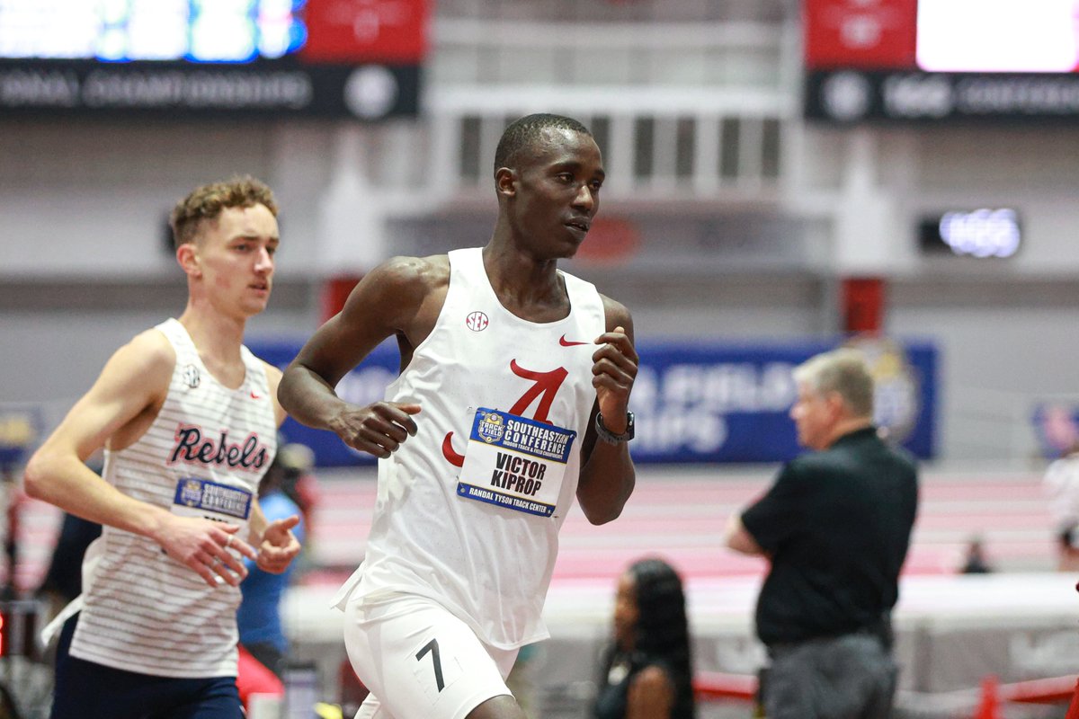 No.9⃣finish for Victor Kiprop in the men's 5K with a personal-best 13:24.44👏 He improves his 2nd-best time in program history🔥 #RollTide