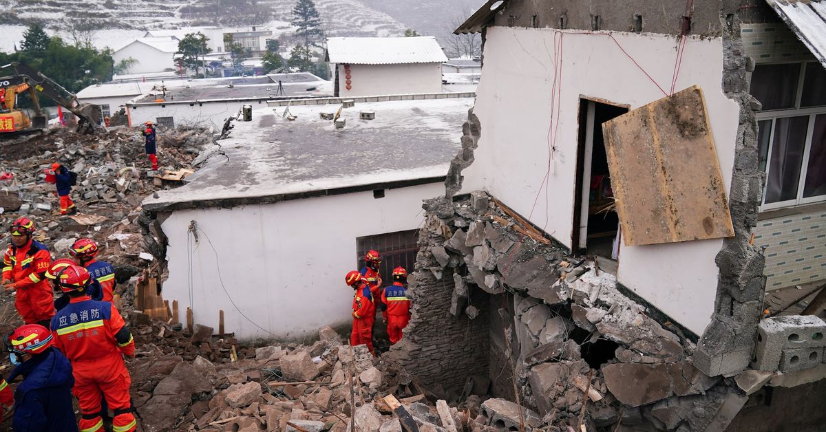 China natural disasters cost $3.3 billion in first quarter, government says reut.rs/3vSEfeE