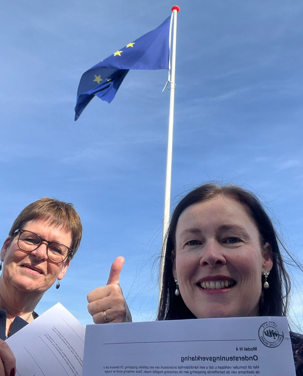 MLouwerens's tweet photo. Mijn steentje bijgedragen om @NwSocContract aan de #EuropeseVerkiezingen te kunnen laten deelnemen Samen met @margrietpv naar het gemeentehuis in Maasdam gegaan om de #ondersteuningsverklaring in orde te maken #indepocket https://t.co/t4lNag5ECE