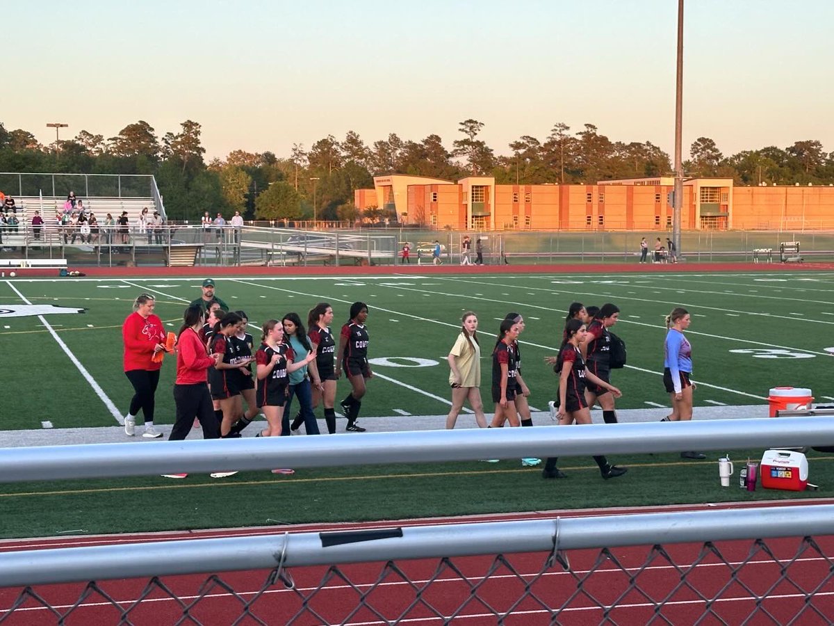 It’s soccer season y’all! ⚽️ 🥅 #MJ #KMSCougarPride