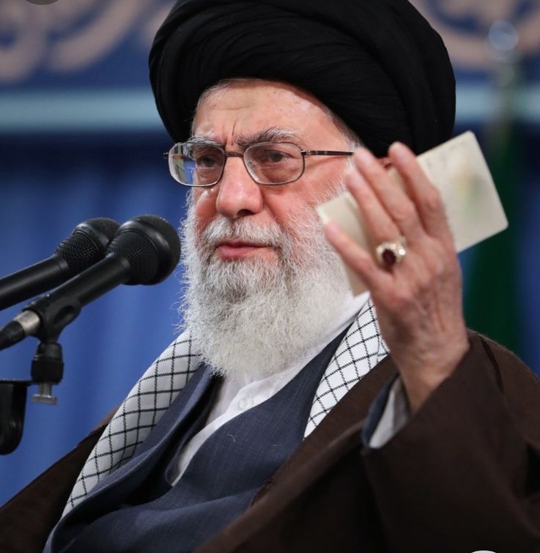 Zeinaab_Mk's tweet photo. 🚨🇮🇷 Iran's Supreme Leader:

The hit-and-run period is finished. If you hit one, you'll be hit ten times! https://t.co/ROyyh7nQQk