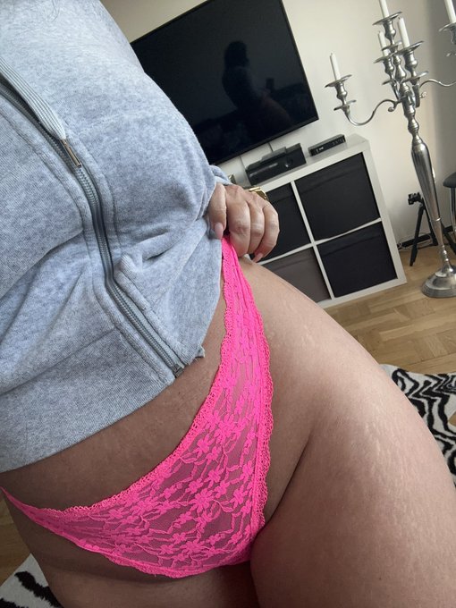 90% off p&aring; min onlyfans  https://t.co/HMNSpg7P8S https://t.co/yxFjLEw95g<a href="/tag/glamour"class="tags"><span>#glamour</span></a><a href="/tag/porn"class="tags"><span>#porn</span></a><a href="/tag/40plus"class="tags"><span>#40plus</span></a><a href="/tag/milf"class="tags"><span>#milf</span></a><a href="/tag/myfans"class="tags"><span>#myfans</span></a><a href="/tag/onlyfans"class="tags"><span>#onlyfans</span></a>