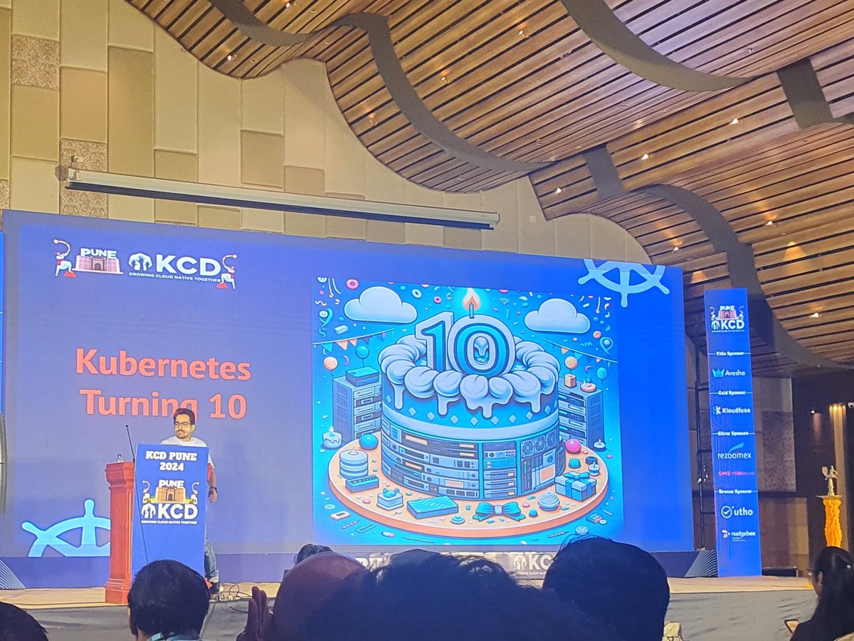 Saiyam Pathak with his opening slides that notes Kubernetes turning 10

before moving on to GenAI

#k8s #kubernetes #aiml #genAi #pune

@kcdpune