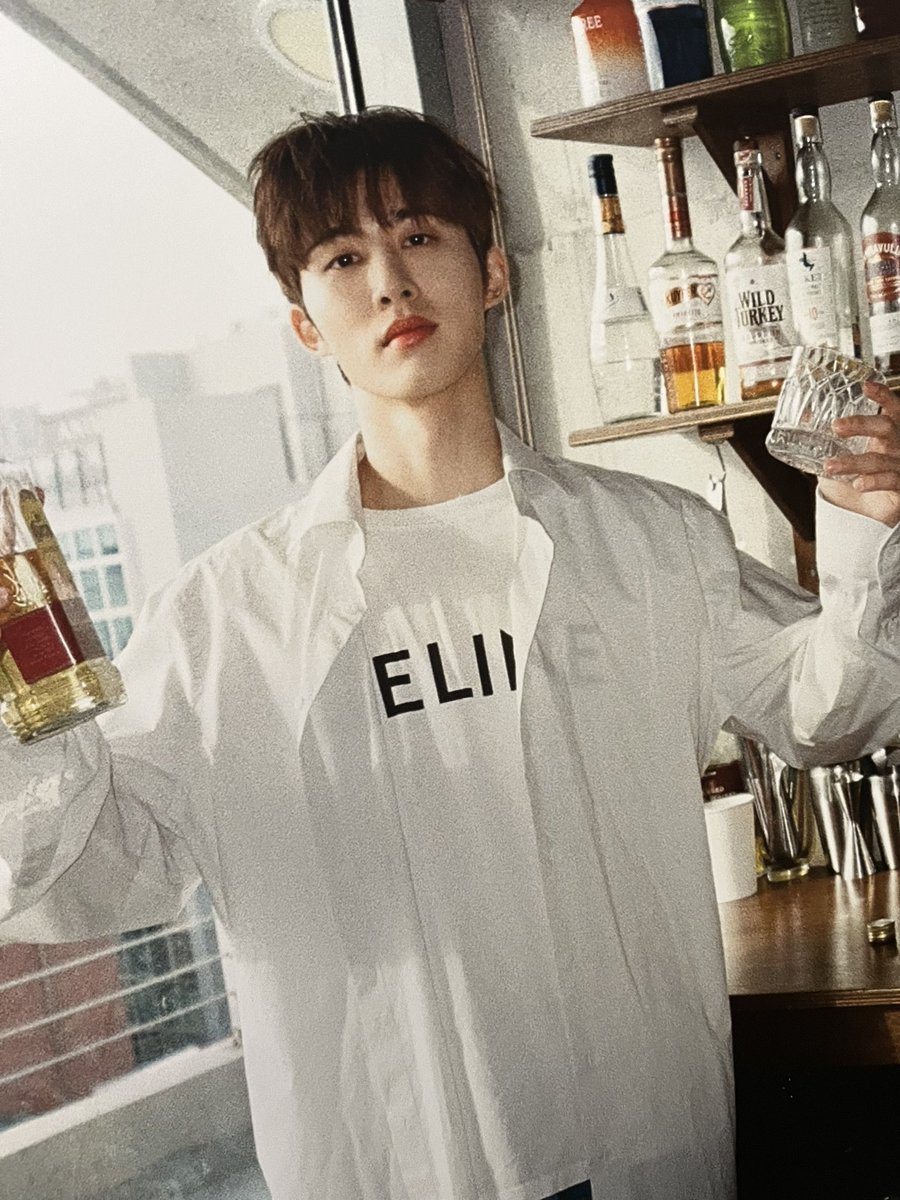 pose as if hes really pro at drinking alcohol lmao