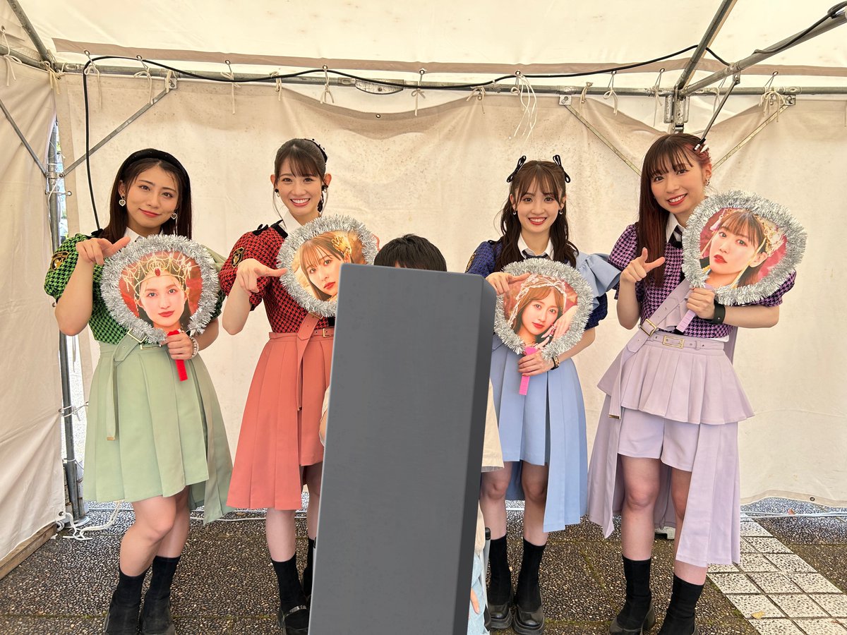 今日もみんなもきゃわ🥰🥰

#TEAMSHACHI
#秋本帆華 #咲良菜緒
#坂本遥奈 #大黒柚姫
#亀岡春の一大事