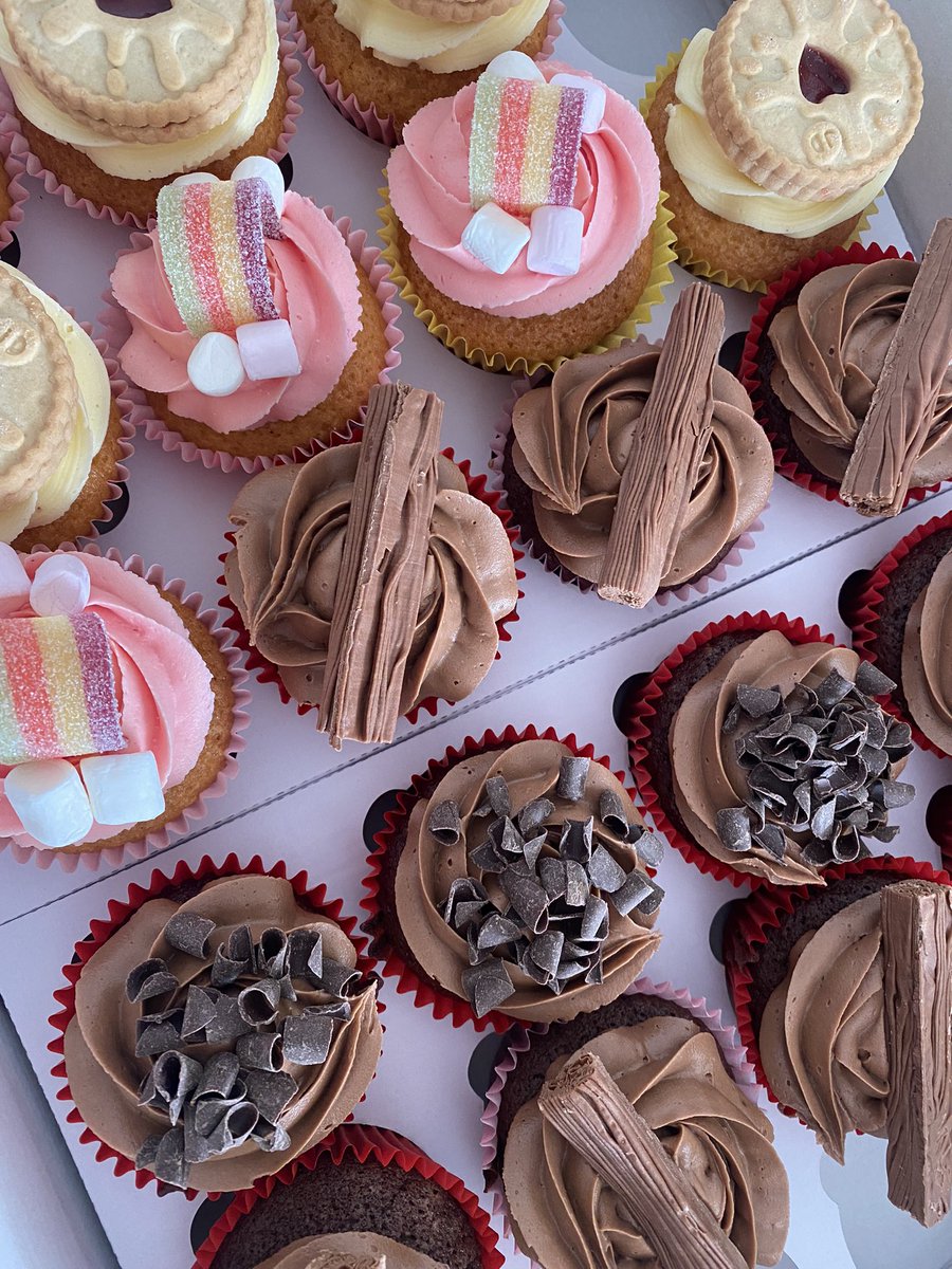 Cupcake treats at the park cafe today!