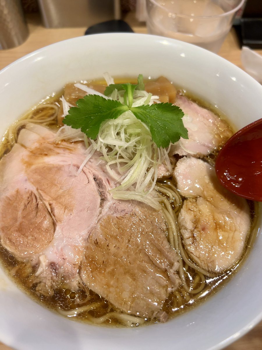 jet_stepn's tweet photo. #麺屋田むら
ふらっと入ったラーメン屋がめちゃくちゃ美味しかったんだけど、ノーマル中華そばが一杯1100円👀

インフレが止まりません

そんな時にはStepnで副業👍

#stepn
アクティベーションコード
activation code
60585447 https://t.co/108ukH6s7N