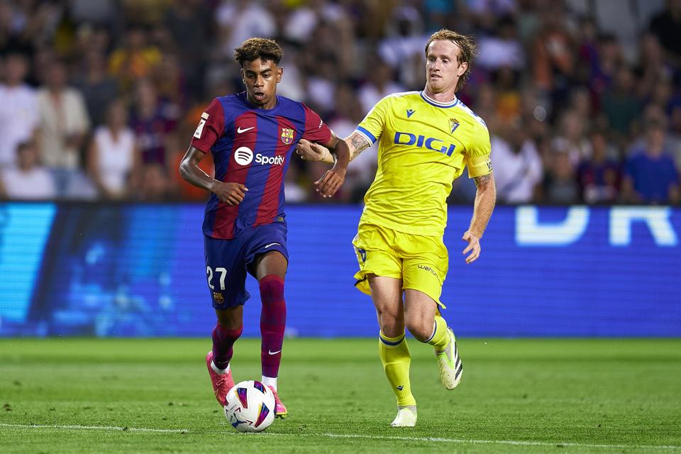 FC Barcelona head coach Xavi will make at least eight changes to his side that beat Paris Saint-Germain in the Champions League on Saturday as it faces Cadiz in La Liga. go.forbes.com/c/ACwu