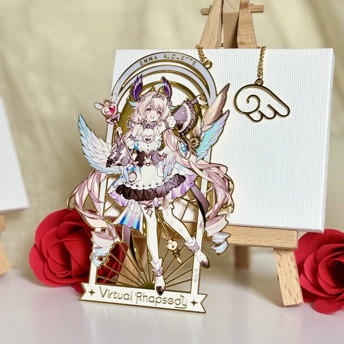 V_Rhap's tweet photo. 🔥Sneak peek of the Merch🔥  (1/2)

We've been working hard on the event-exclusive merchandise and we can't wait to share it with you! 
Here's a sneak peek of Metal Bookmark. 

🛒Order Now: https://t.co/pxjumdpQC9 

Stay tuned for more updates! 

*Please note, Image is for reference only, the actual product serves as the standard.