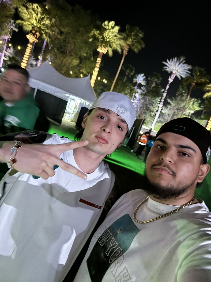 avø💫 tweet media