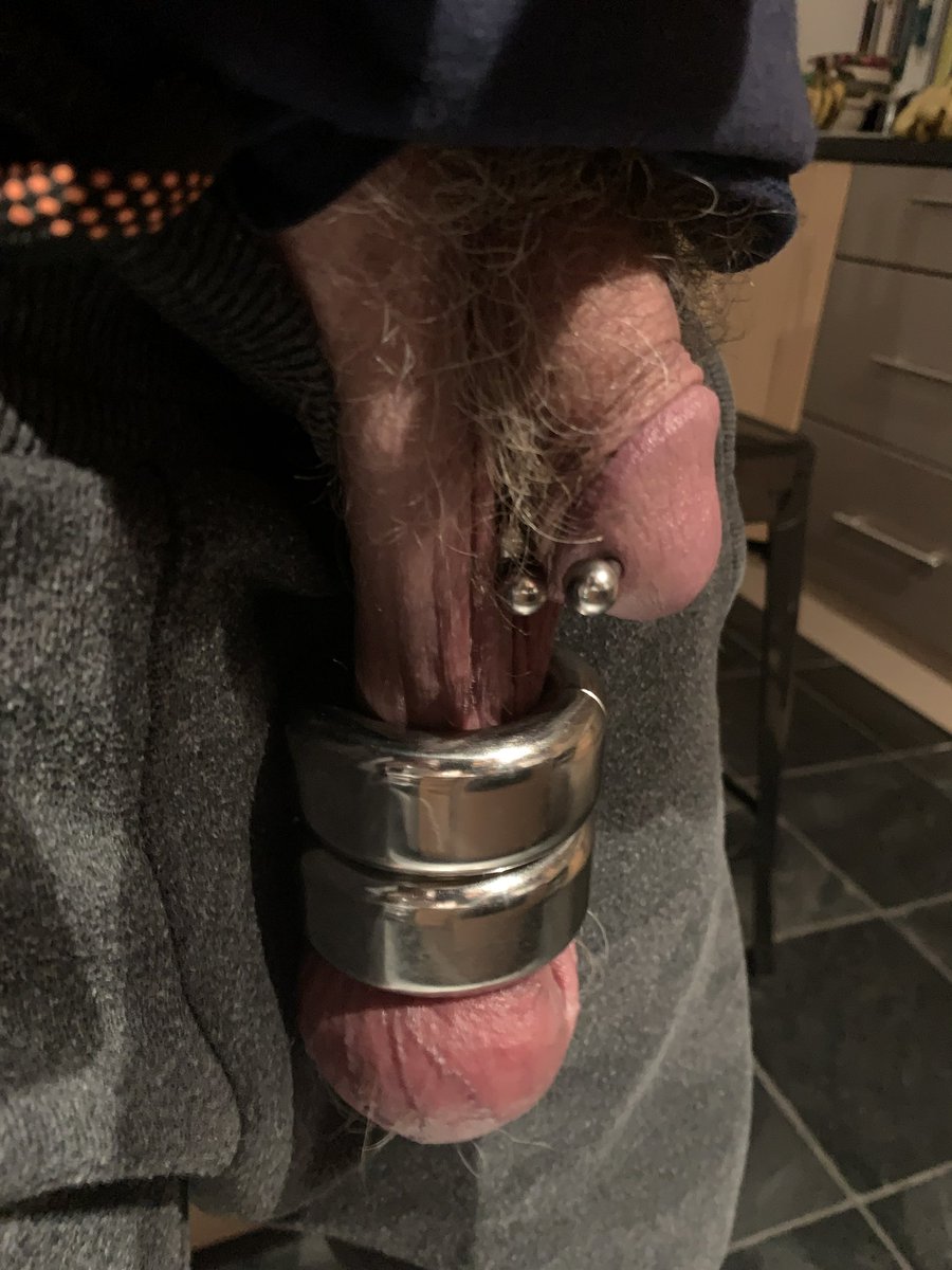 pluggedbutt's tweet photo. Come and give them a tug
#ballweights #ballstretchers #ballstretching #lowhangers #piercedcock #ampallang #sweatpants #rantallion https://t.co/x5vaEhMlLe