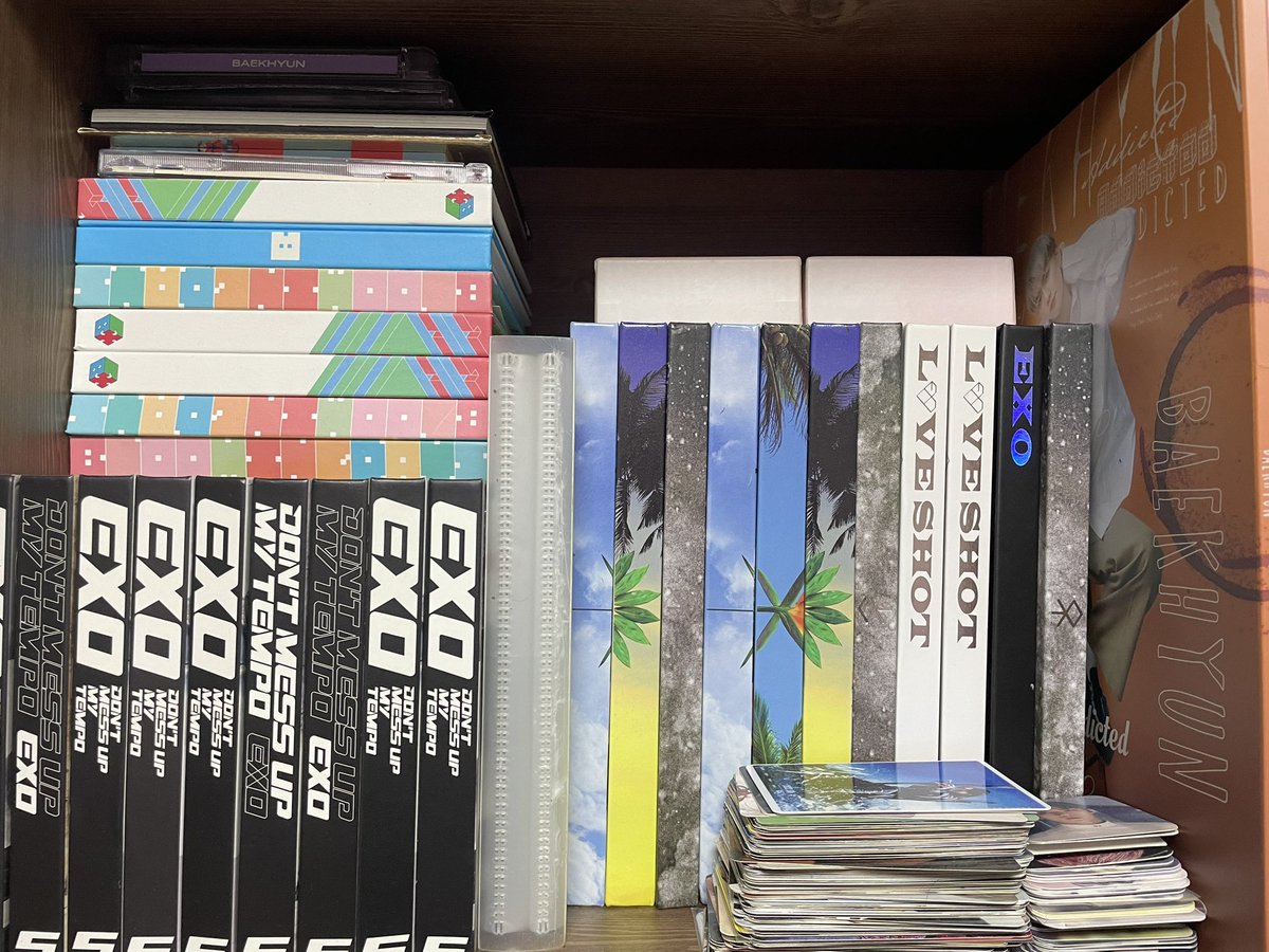exol8_'s tweet photo. 엑소 첸백시 개봉 앨범 양도

포카 ❌ https://t.co/YgteHV1GxY