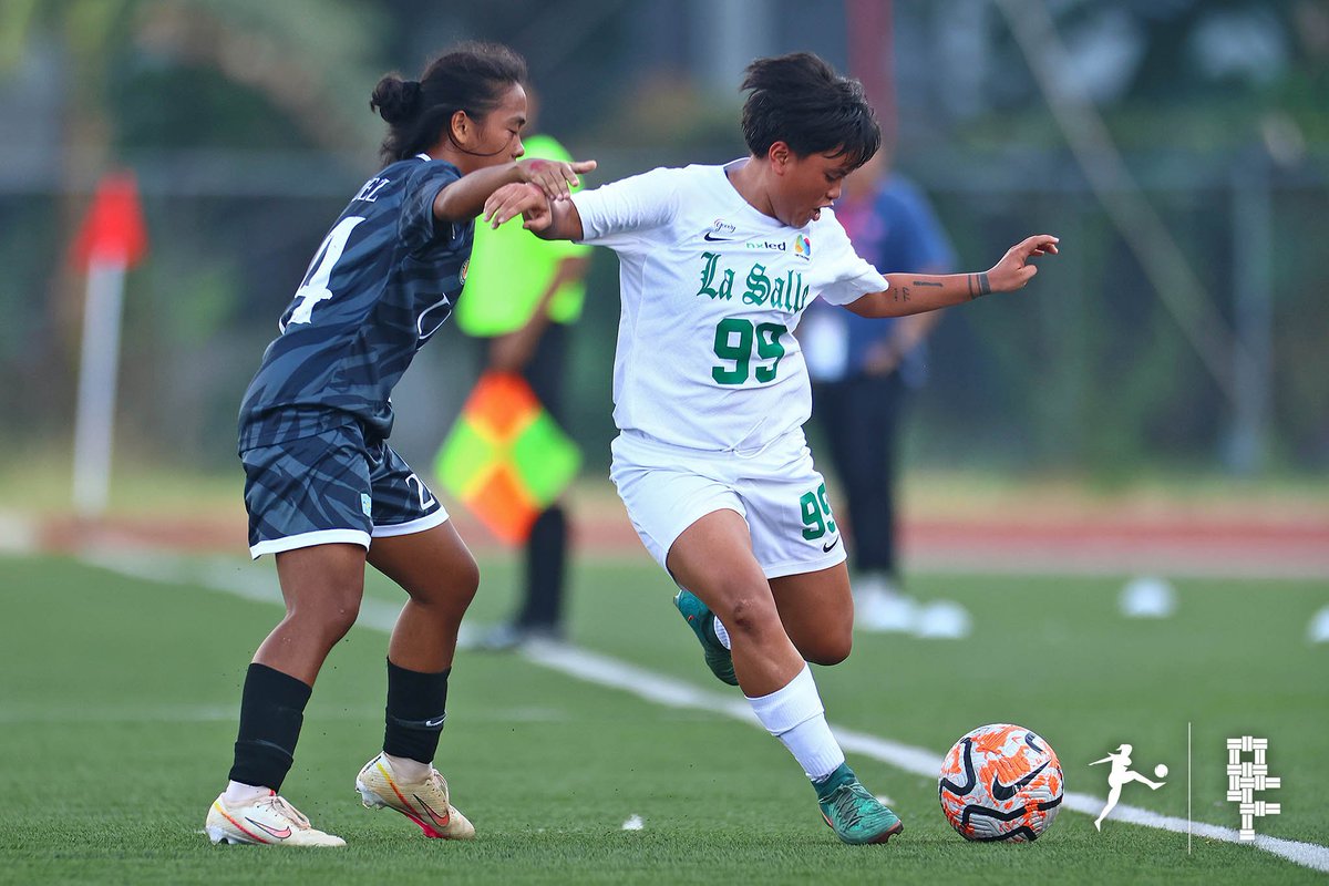 PinayFutbol's tweet photo. ๐ต๐ญ #UAAP86
FULL TIME: @dlsufootball 3โฃ-0โฃ @UST_WFT
PHOTOSโก๏ธhttps://t.co/wuIoptcS9q
๐ท @ishneak
This album is presented to you by Pinay Futbol x
@PHWomensFA
#WatchUsPlay https://t.co/P6dTAEbDCG