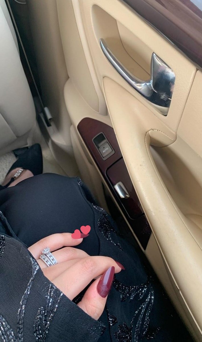 31_Tiii's tweet photo. تمرين المكان وتتركين الكل بك مذهول
لقاك المشهد اللي ما تمل العين تكراره 🖤 https://t.co/aSimcSrY3B
