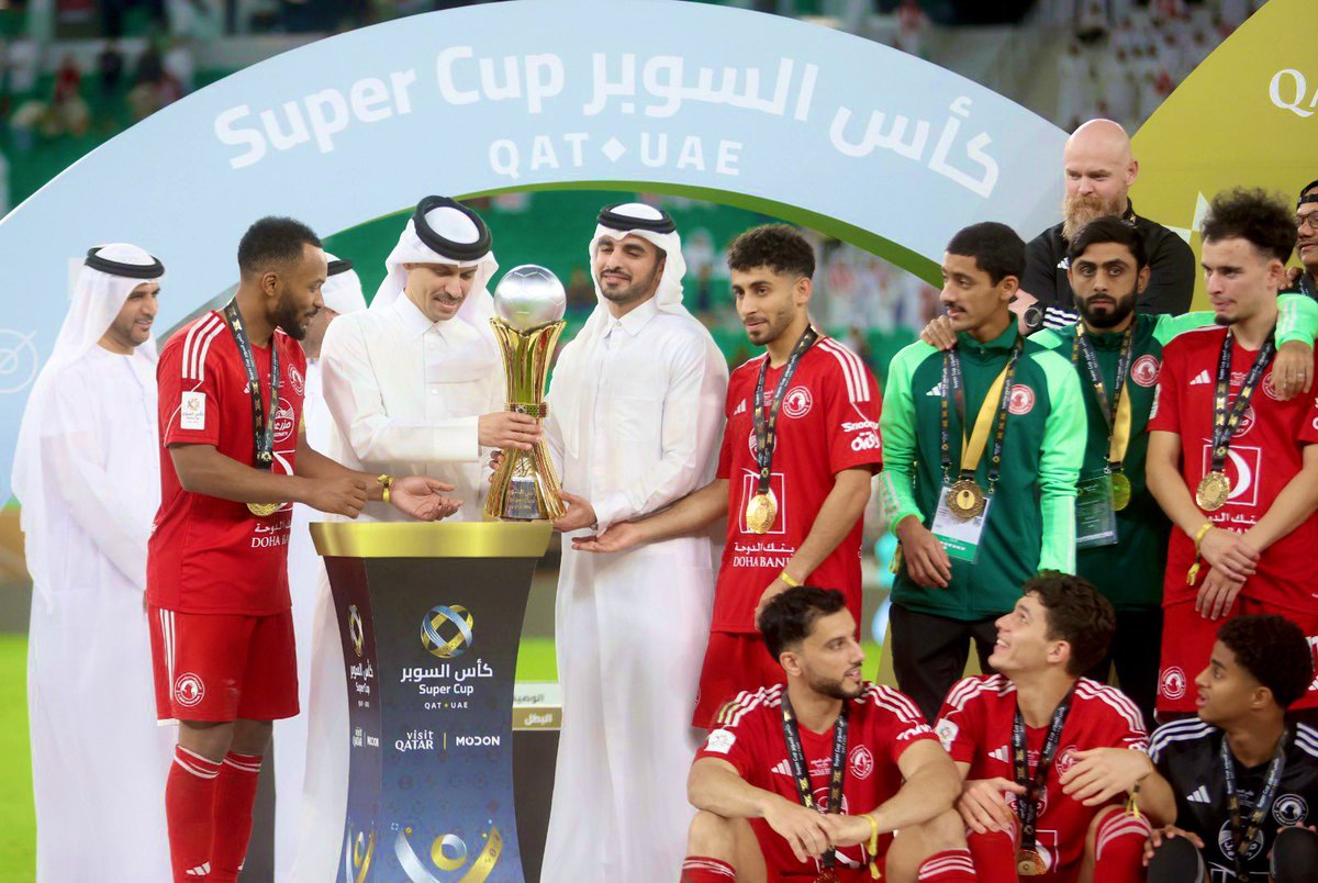 تدعوكم إدارة النادي #العربي للاحتفال بأبطال #كأس_السوبر_القطري_الإماراتي 
مساء اليوم السبت بالصالة الداخلية للنادي #العربي مرحبًا بالشعب في نادي الشعب .
#السوبر_عرباوي
