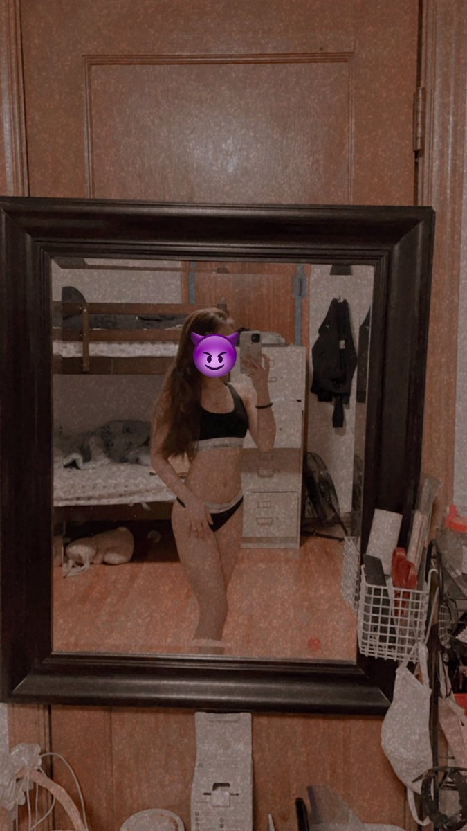 notanissue03's tweet photo. So boring :( https://t.co/y3PgiPdFwj