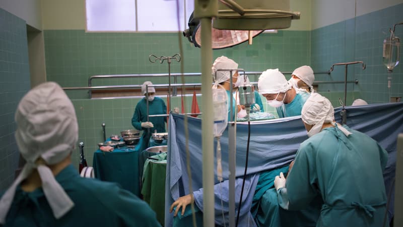 'La Haute autorité de Santé alerte sur l'augmentation des chirurgies bariatriques en France. Avec seulement 50% des patients bénéficiant d'un suivi adéquat deux ans après, il est temps de revoir nos pratiques médicales. #ChirurgieBariatrique #SantéPublique'