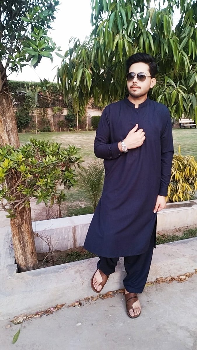 Arslan1019's tweet photo. Mandatory Eid Media 
#EidUlFitr https://t.co/2LemplUrdo