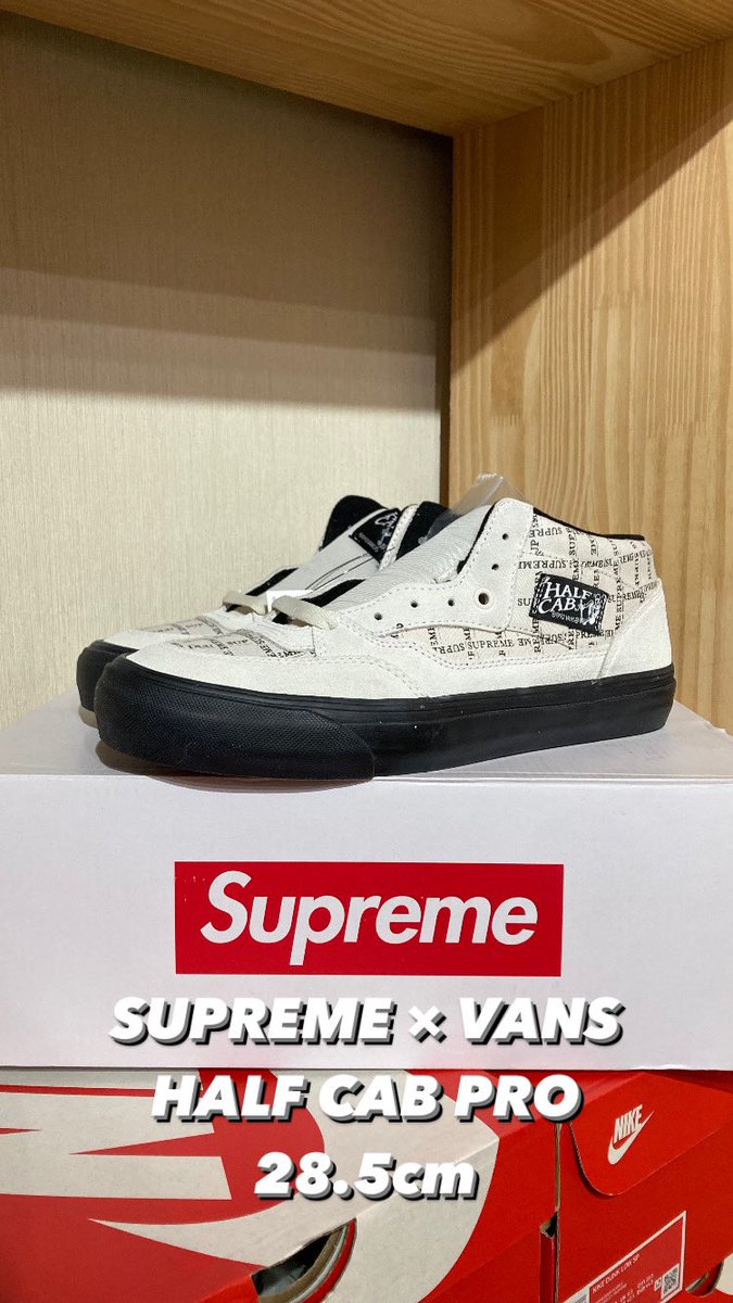 65kicks's tweet photo. ✅ 新着スニーカー情報 ✅

"NIKE TERMINATOR HIGH"

"SUPREME × VANS HALF CAB PRO"

🆕 👟 👟

#kicksclan 
#埼玉
#埼玉県
#戸田公園
#戸田公園駅
#new
#sneaker
#nike
#niketerminator
#terminator
#vans
#supreme
#halfcab
#ナイキ
#ターミネーター
#シュプリーム
#バンズ
#スニーカー
#新作
#入荷 https://t.co/UHe7O7PaLX