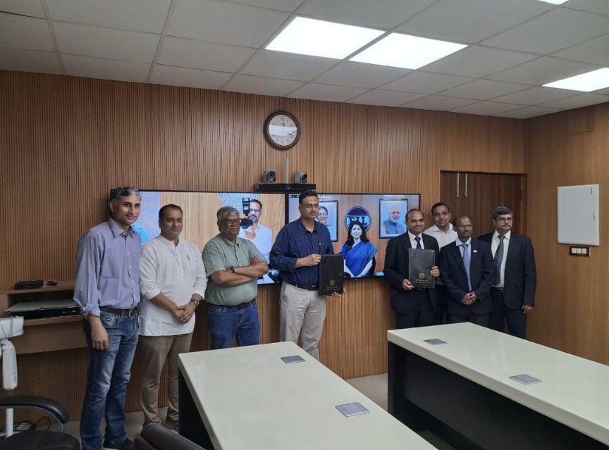 Engineers India Limited inked an MoU with IIT Kanpur for collaborative research and scale up of technologies in the emerging green energy segment. Combining EIL’s industry expertise with IIT Kanpur’s academic excellence, the collaboration seeks to develop impactful strategies and