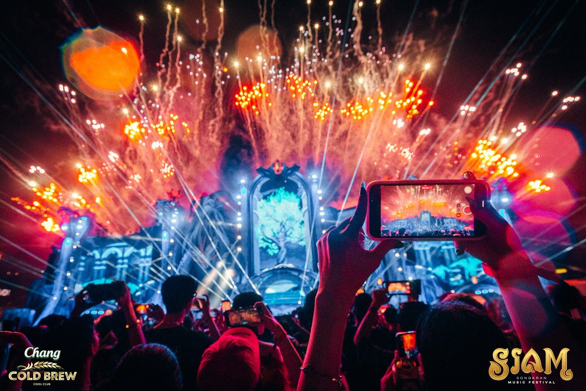 SIAM Songkran Music Festival tweet media