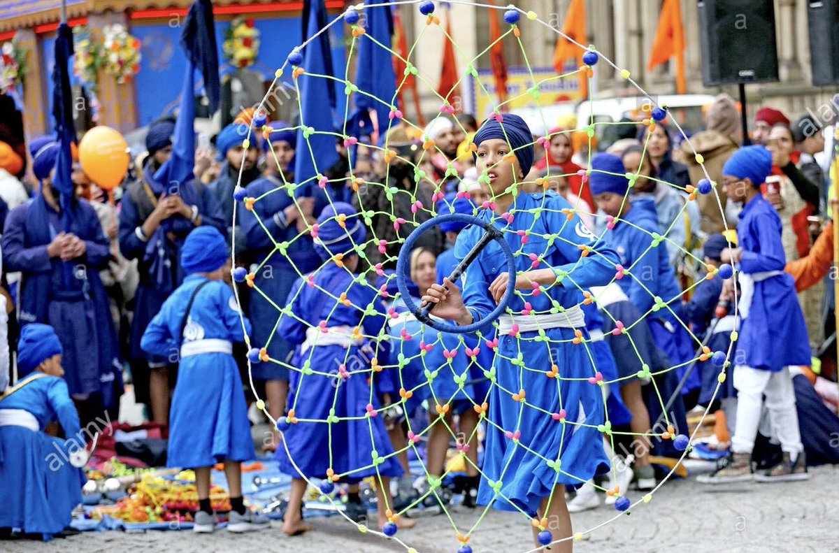 #HappyVaisakhi to all celebrating this weekend! #Vaisakhi celebrates the #Sikh Khalsa’s birth by Sri Guru Gobind Singh Ji (10th Guru) in 1699. The sacred text of Sikhi - the Guru Granth Sahib Ji - is the final, eternal Guru ☬ Waheguru Ji Ka Khalsa Waheguru Ji Ki Fateh 🙏🏼