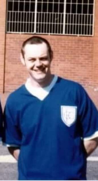 East Midlands Bus Station, 27 years ago today. Old Trafford bound to see <a href="/ChesterfieldFC/">Chesterfield FC</a>