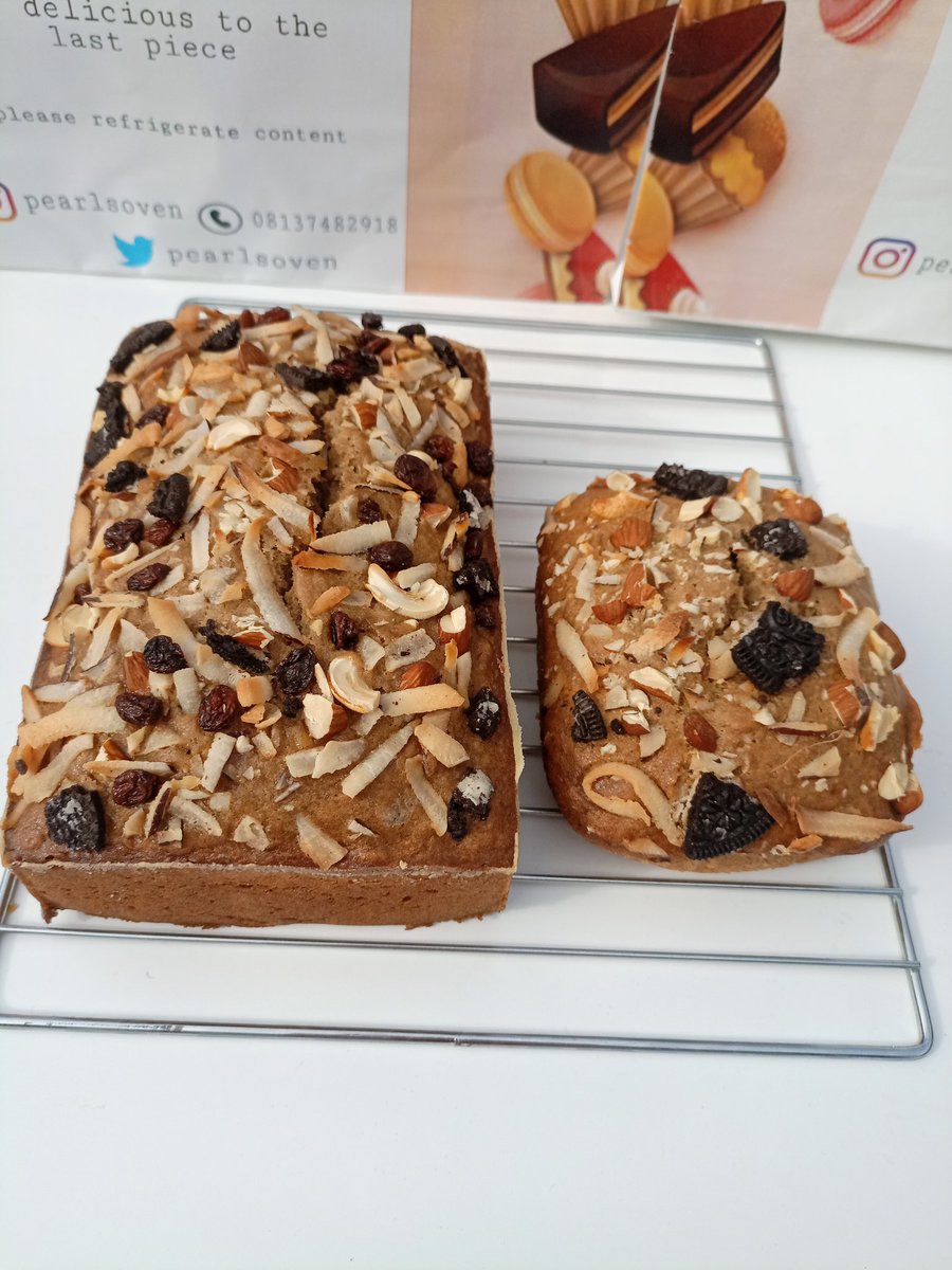 You are a city set on a hill
Do not be hidden
Shine forth your light

Happy weekend and remember to eat cake ☺️😊