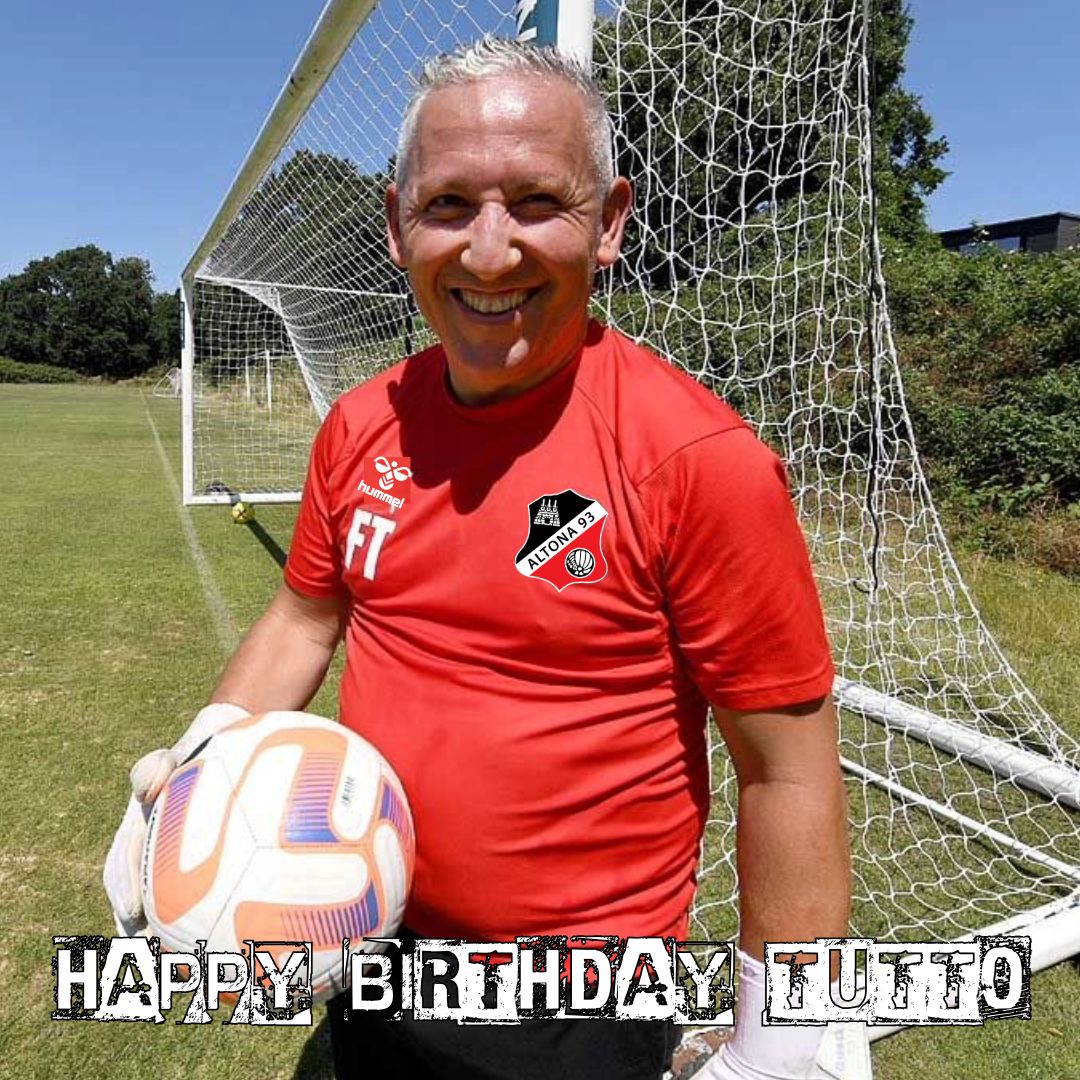 Whoop-whoop. Heute hat unser weltallerbester Torwarttrainer Fabrizio Tuttolomondo Geburtstag.🥳 Wir gratulieren dir ganz herzlich lieber Tutto. Lass dich feiern und genieße deinen Ehrentag in vollen Zügen.😍 #altona93 #hamburg #fussball #geburtstag #welovealtona #oberliga