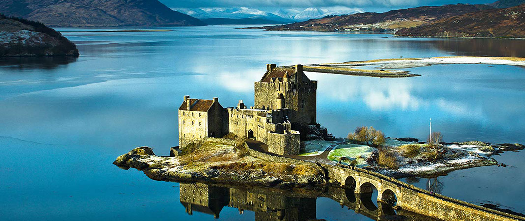 305 years ago today Spanish marines landed in Loch Duich and took control of Eilean Donan Castle.