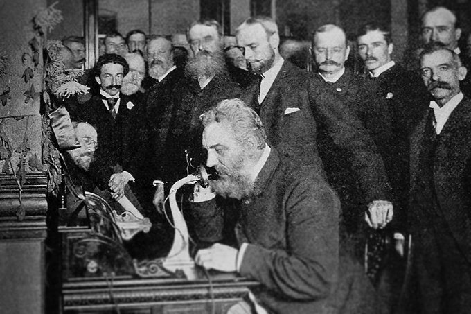 Frances21272855's tweet photo. Il #13aprile 1808 nasce #AntonioMeucci, inventore del telefono ma non solo. Tra i suoi brevetti anche le “bevande frizzanti” a base di frutta e vitamine, i “fogli di carta bianca e resistenti”, un “nuovo modo di fabbricare candele”
#almanaccomercury #Meucci https://t.co/gzixiIh8Du