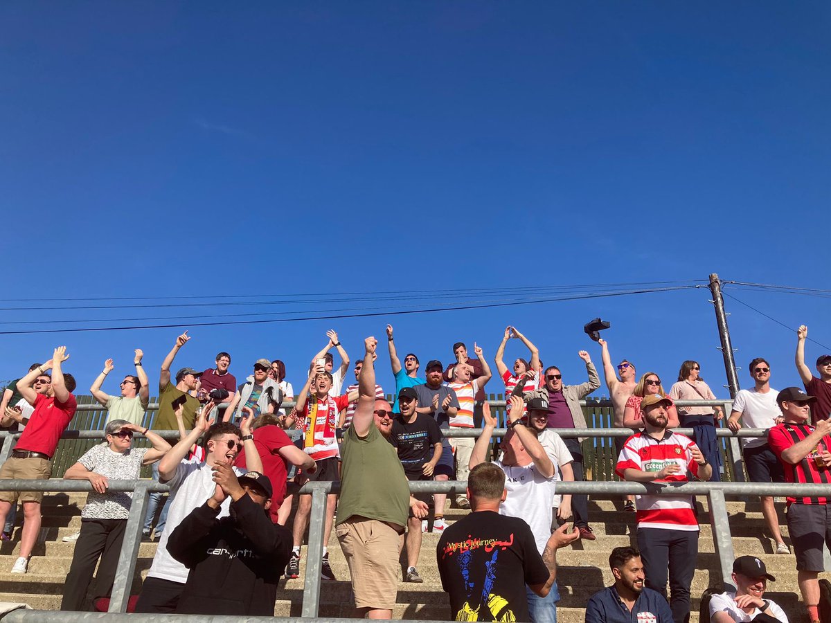 Happy Lewes away to all those who celebrate it! 
Sack the board! ❤️🤍❤️🤍