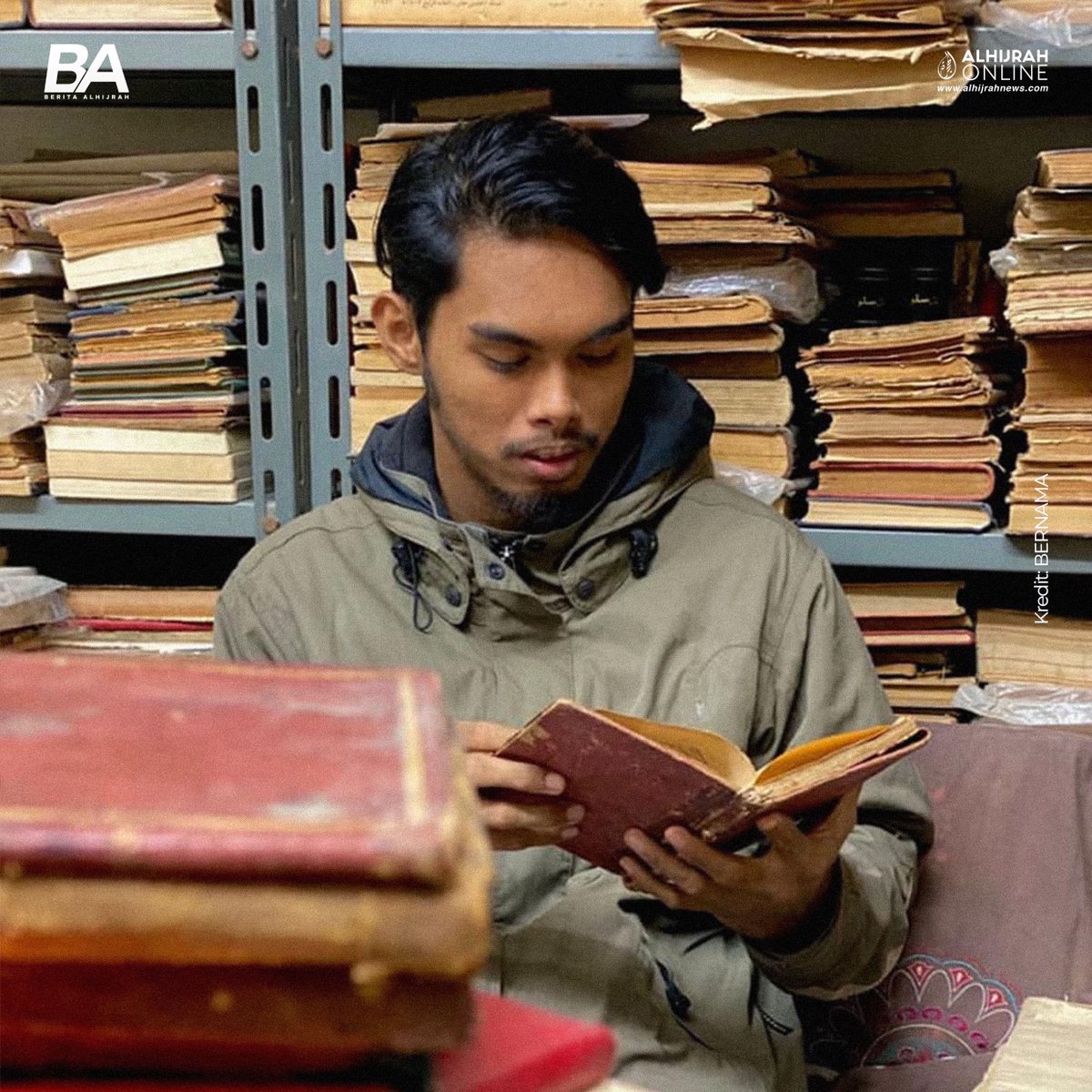 Muhammad Nur Hadi Sallehuddin, 24, pelajar tahun akhir pengajian Usuluddin mula mengumpul khazanah berharga tersebut bermula awal 2020 yang kebanyakannya dicetak Mustafa al-Halabi, antara syarikat percetakan dan penjualan buku tertua di negara Timur Tengah itu.

Katanya kitab