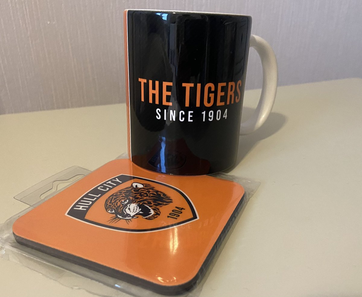 The penultimate home match of the season #HULQPR Will there be a winner on the pitch AND our score prediction competition? We can only be the 12th man for the former, but we can all have a guess at the latter, rules & prize pic below. Good luck! Come on City!🖤Come on City!🧡