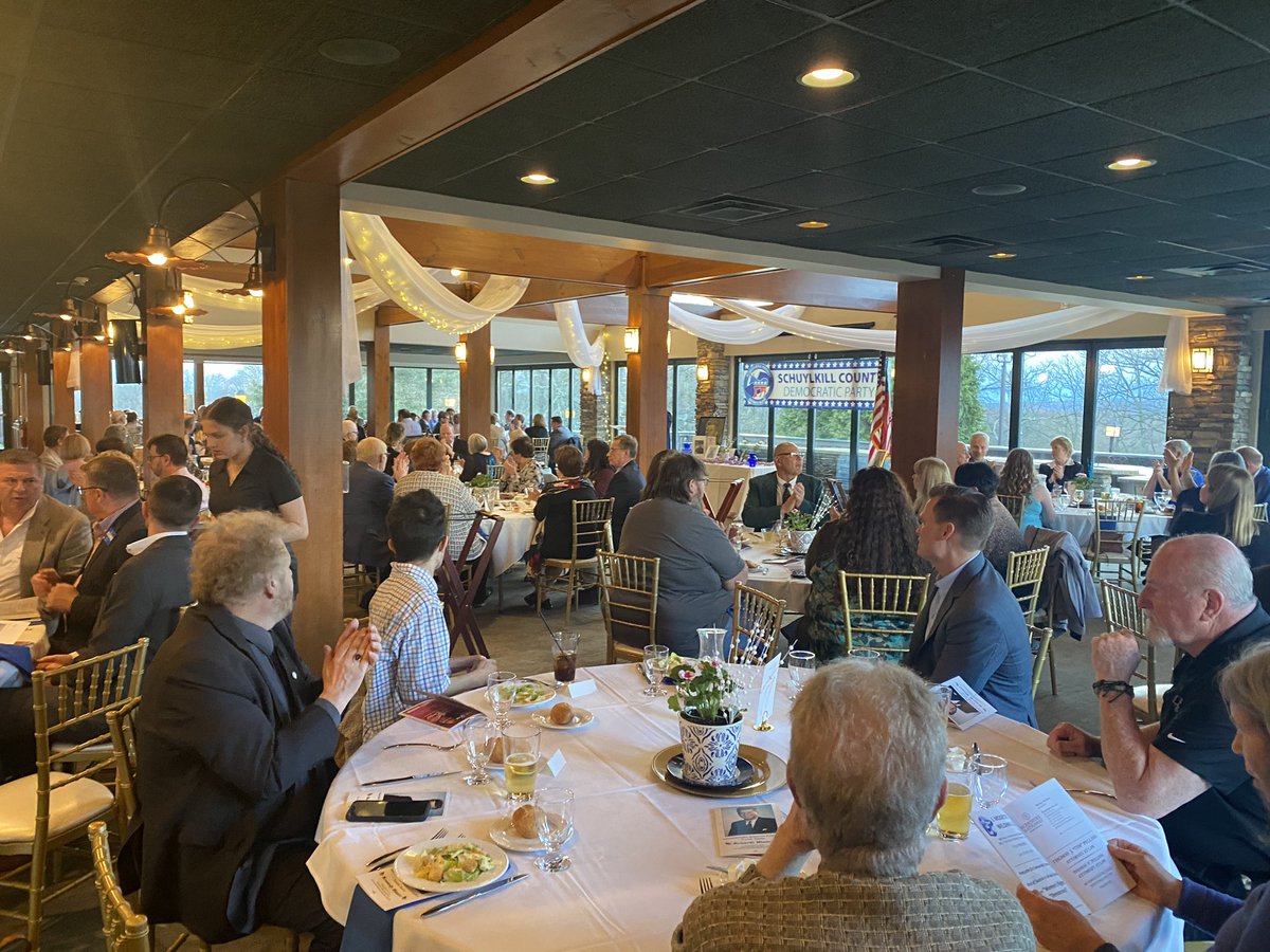 Ragdoll1960's tweet photo. Thank you Schuylkill County Democrats 🫶🏻for standing united in your support and vote for @RyanBizzarro PA Treasurer.
A proven fighter for ALL people.
✅Seasoned legislator
✅Financial watchdog
✅Vows to invest our money wisely to protect our financial future. #TeamBizz https://t.co/6qJlsZKnsj