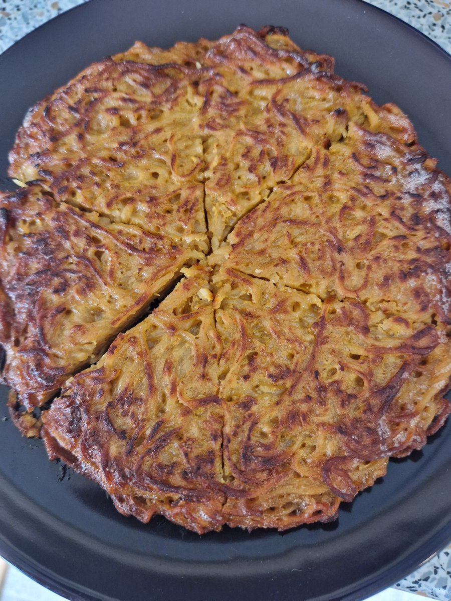 Indomie dadar...😂😂😂