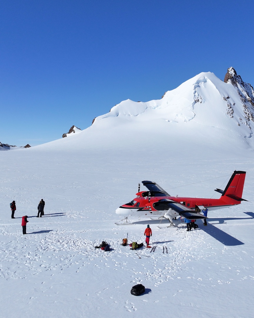 UltimaAntarcticExpeditions tweet media