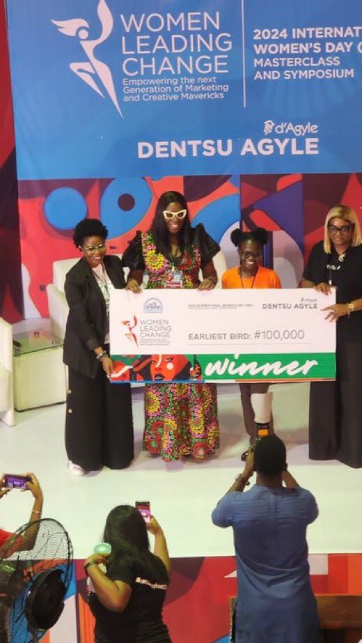 njamasi_'s tweet photo. Congratulations to  @B___Blessing, the earliest attendee as she won a 100k at the #dentsuagylewlc2024 by @dentsuagyle. https://t.co/IVz7NkSrxr