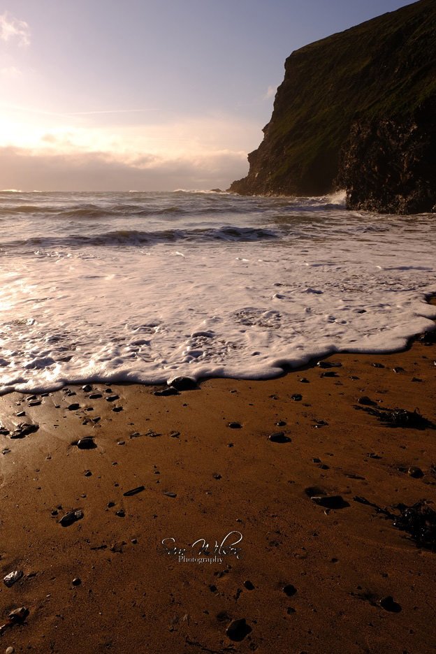 Spontaneous visit to Crackington haven beach on Thursday evening #sunset #beachphotography #Cornwall