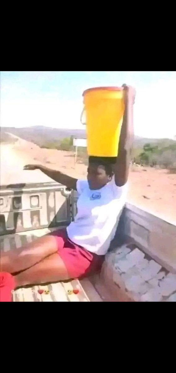 PaulDotto20's tweet photo. Umejuaje huyu ni SukumaLand https://t.co/01G7sAI23L