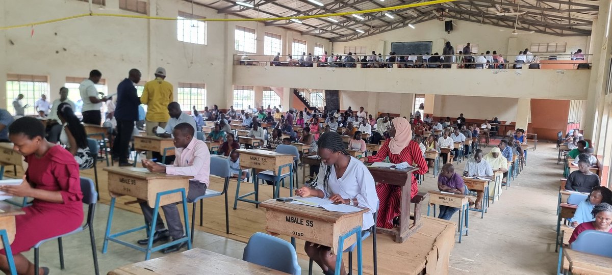 Hundreds are gathered this morning to sit for the 2024 @BusitemaUni Diploma Holders Special Entry Examinations for admission into undergraduate programmes at @b_bufhs in BNA, BNS & MED... Wishing them success & may the best candidates make it. Stay updated with the developments.