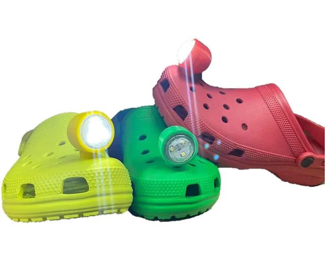 polepon_'s tweet photo. Croc Headlights
https://t.co/V2yXMH8oOW

#crocstream #carmoddinglive #aftermarketspotlight #funnycarpartshowcase #nightridedrive #customheadlightreveal #avondtuningreview #offroadbuildstream #uniquevehiclemodifications #carlightingdiscussion https://t.co/1FpxdOKaAR