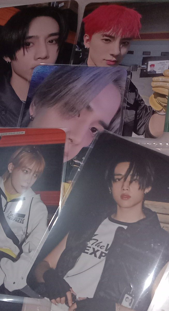 hhzeka's tweet photo. ₍⑅ᐢ..ᐢ₎⠀. . .  #niathefishfeedback  @seonokim_  .ᐟ

they're here! thank you so so much once again for the constant updates, the super secure packaging, and the freebies❤️‍🩹 until next time! :) https://t.co/KeJZ9VyeFb