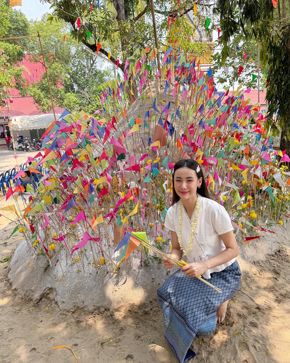 สวัสดีวันสงกรานต์นะคะ😊💦 
#happysongkranfestival #สวัสดีปีใหม่ไทย