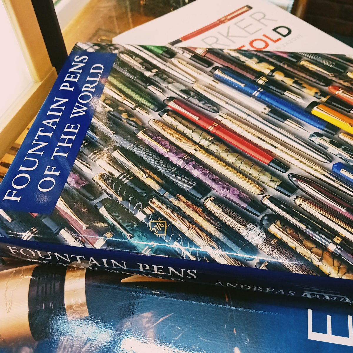 Penbox's tweet photo. We have had this first edition of Fountain Pens Of The World by Andreas Lambrou in the shop for many years and still refer to it regularly. A must have for pen collectors. https://t.co/0uTulruHz6